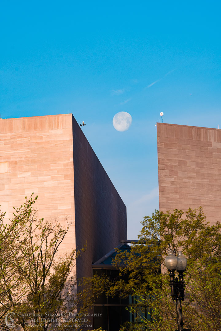 Full Moon and the National Gallery of Art: Washington, DC