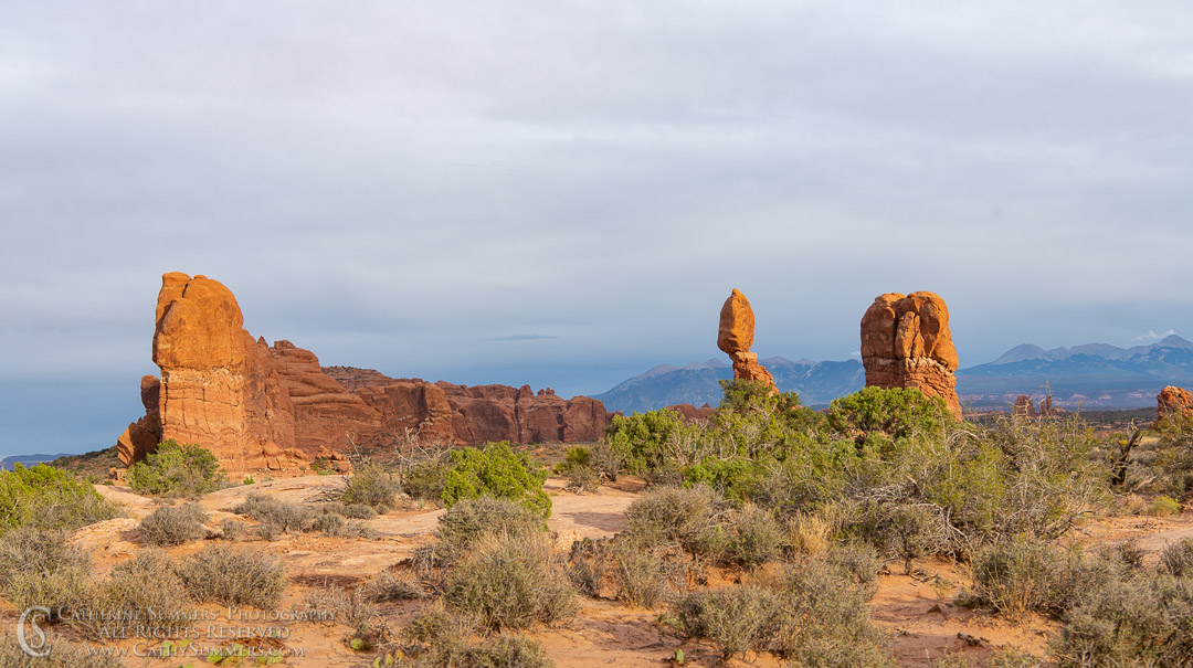 Balanced Rock and La Sal Mountains: Arches National Park