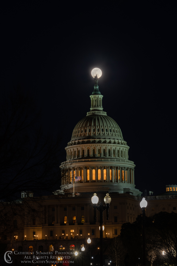 Super Moon Rises Over the U.S. Capitol - HDR Effect