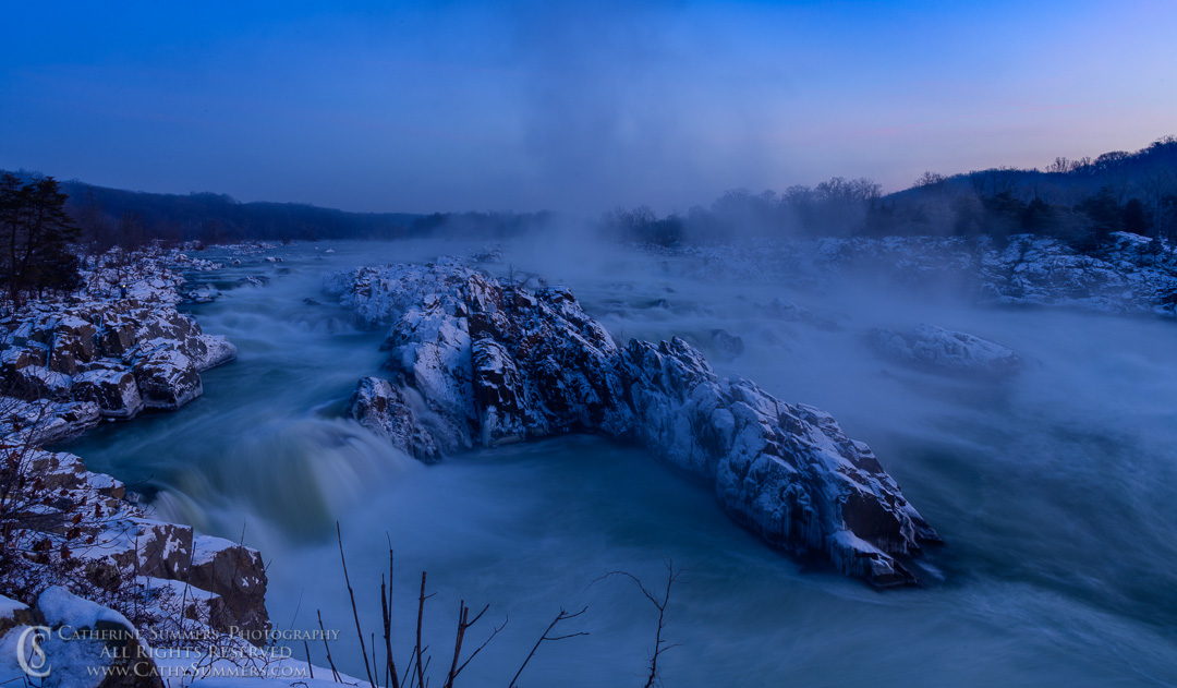 Winter dawn on the Potomac River at Great Falls National Park