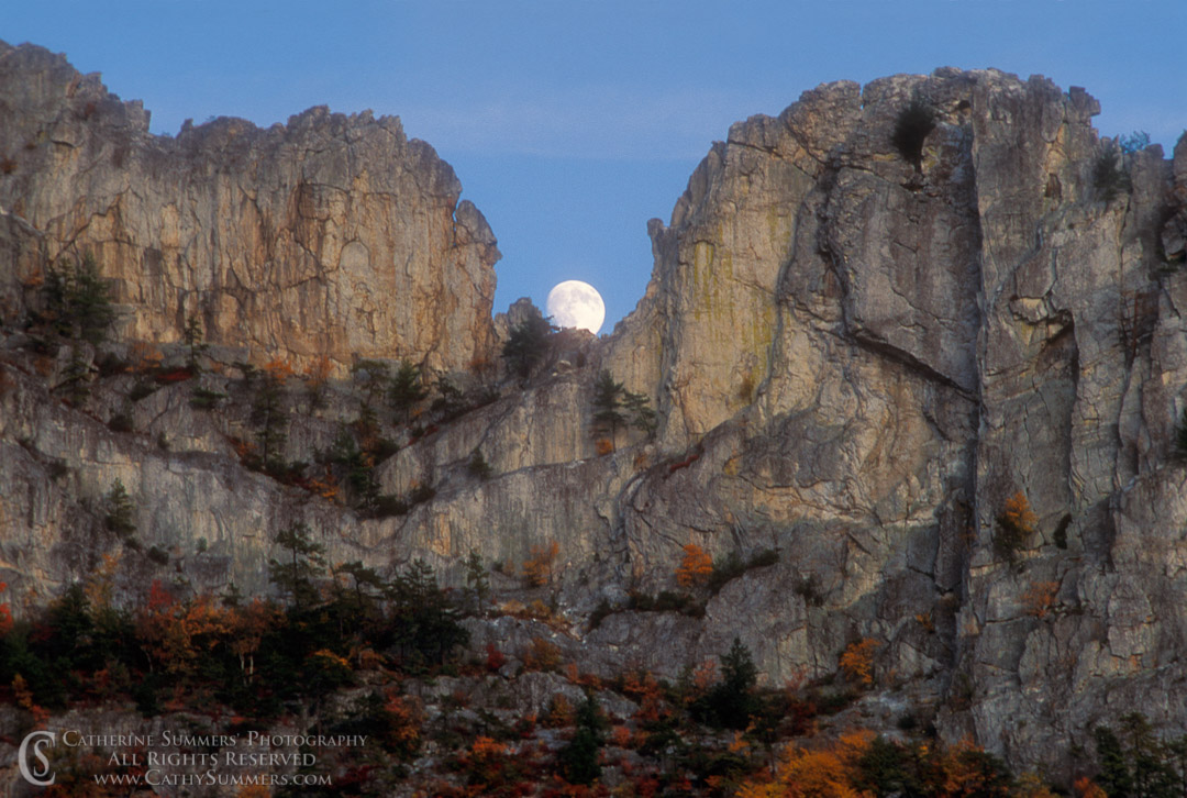 Moonrise at Seneca Rocks: Seneca Rocks, West Virginia