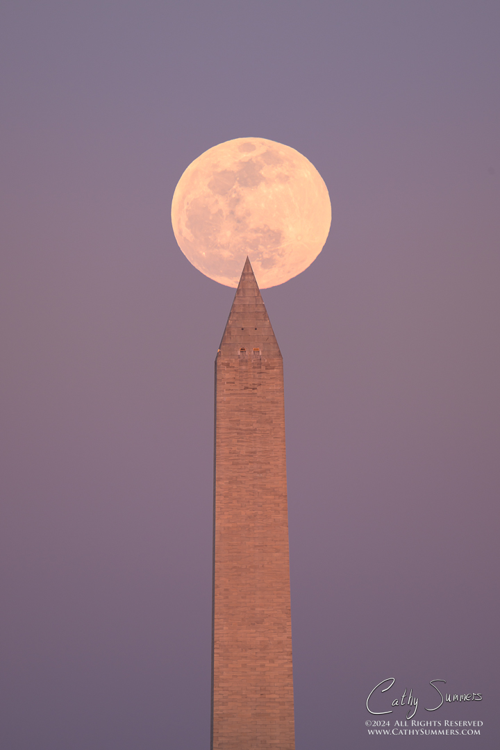 Rising Full Moon on the Washington Monument