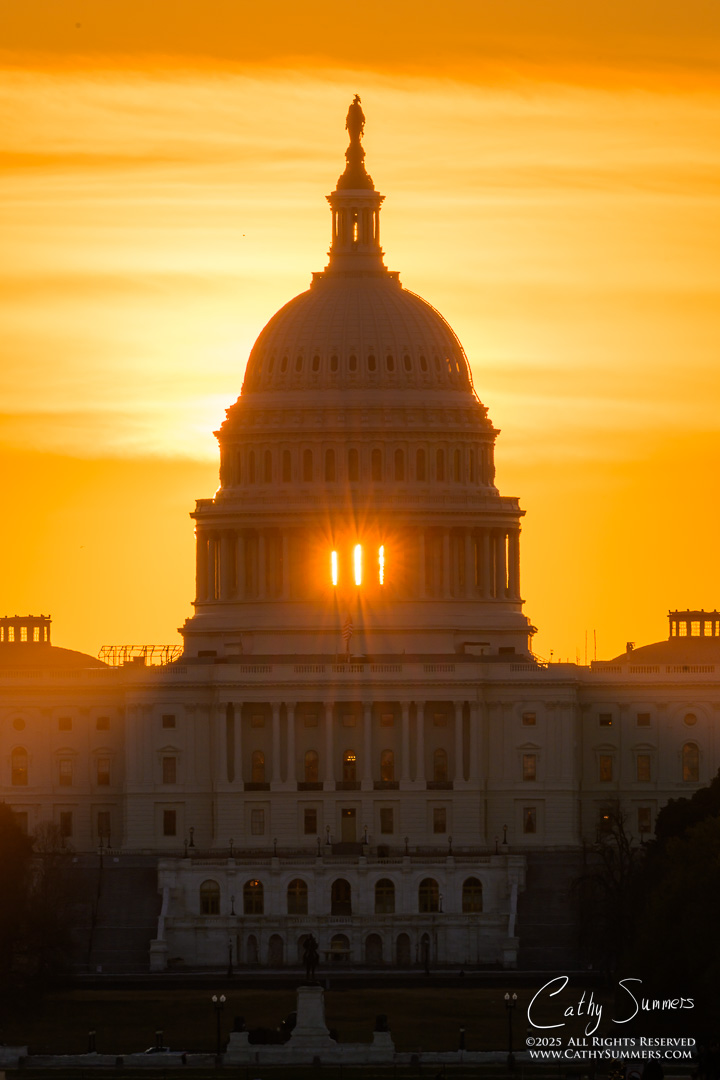 Rising Sun Shines Through US Capitol Dome
